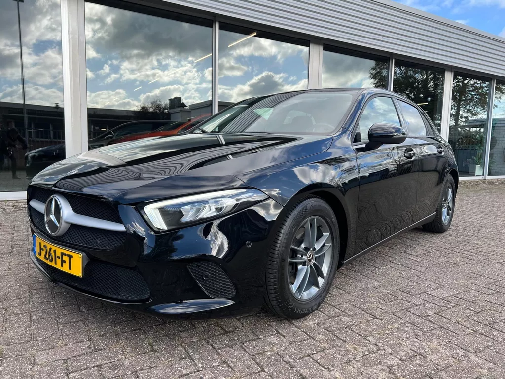 Mercedes-Benz A-klasse 160 LED, Navi, Dealer onderhouden